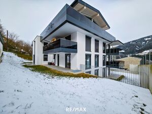 Nur 15 Minuten von Innsbruck: Neubauwohnung mit ca. 81 m&sup2; gro&szlig;em Garten und Terrasse