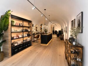 68 m&sup2; HOME-LIFESTYLE-BEAUTY BOUTIQUE *erweiterbar