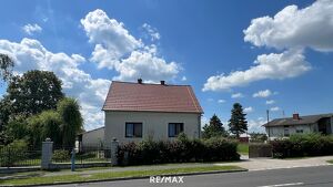 Wohnhaus mit gro&szlig;z&uuml;gigem Nebengeb&auml;ude und sonnigem Grundst&uuml;ck in Kirchfidisch