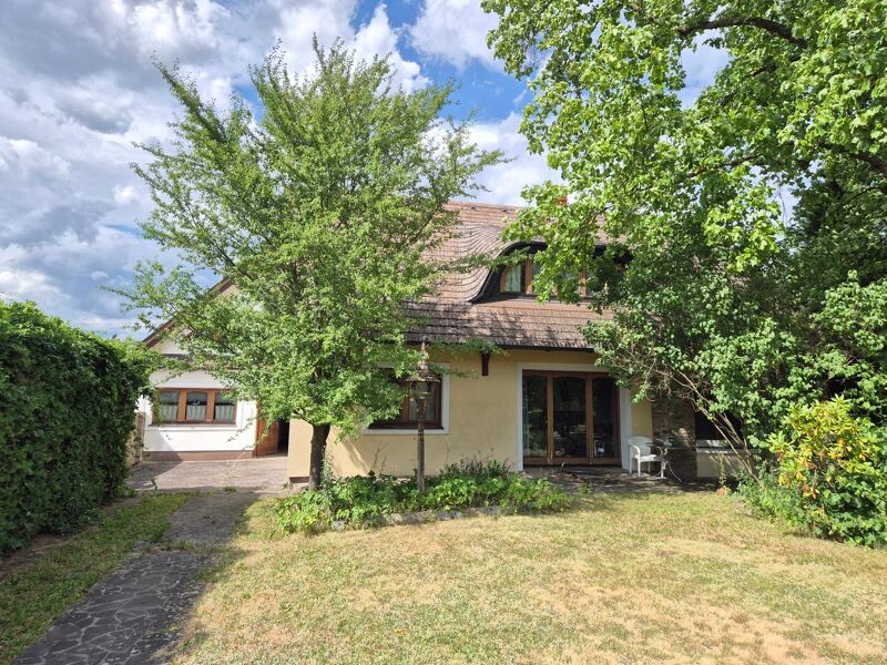 SOLIDES EINFAMILIENHAUS IN ZENTRUMSNÄHE