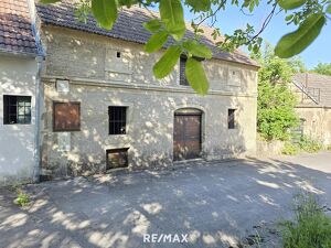 H&uuml;bscher Weinkeller in Ruhelage