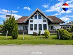 Gewerbeliegenschaft mit hochwertigem Wohnhaus und gro&szlig;z&uuml;gigen Freifl&auml;chen in Pupping