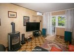 Gro&szlig;z&uuml;gige 3-Zi-Wohnung mit Loggia & Stellplatz in Mautern ? Adaptierungsbedarf!