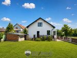 "StoP: FriscH SanierteS ZuhausE & SonnigeM GarteN in WEIGELSDORF!"