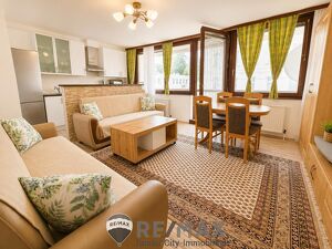 "Helle 2-Zimmer-Eigentumswohnung mit sonniger Loggia | 2. Liftstock | ca. 46 m&sup2; NFL"