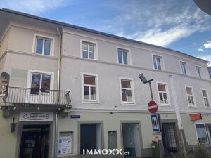 Gesch&auml;ftslokal mit Schaufenster im Zentrum von Bruck