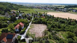 "s&uuml;dseitig am Veigelberg!"