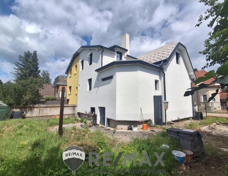 "Rohdiamant - Haus und Garten zum Fertigstellen"