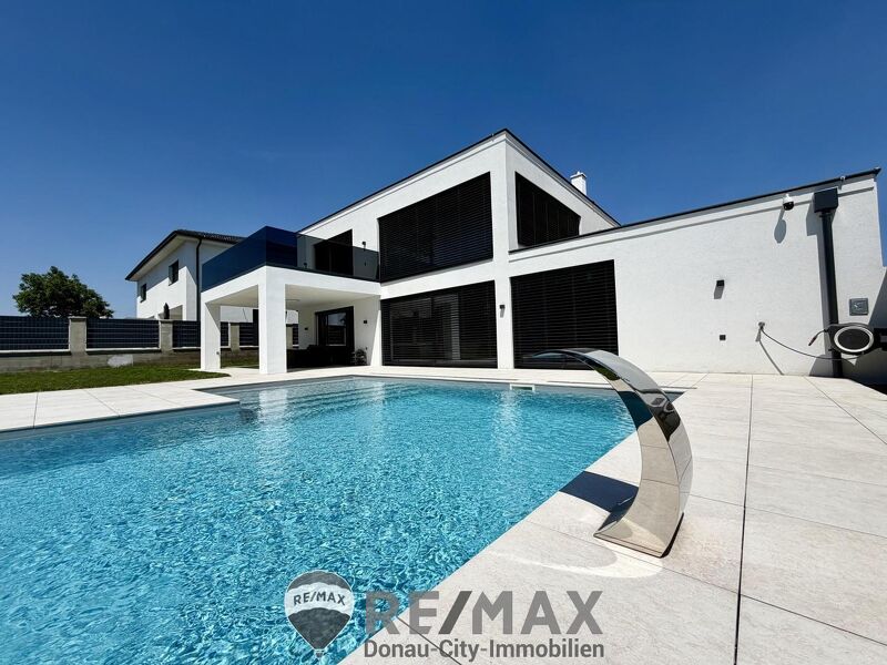 Moderne Villa mit Pool