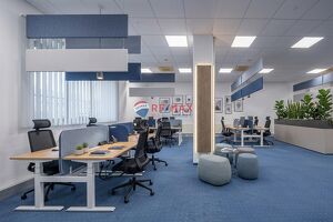 Gro&szlig;raumb&uuml;ro oder Einzelb&uuml;ros? Ca. 1.000 m&sup2; flexibel teilbar mit Parkpl&auml;tzen