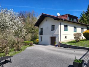 GEM&Uuml;TLICHES EINFAMILIENHAUS IN RUHIGER WALDRANDLAGE
