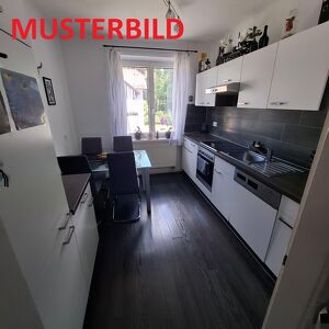 "Erstbezug - Neu sanierte Wohnung - neue K&uuml;che (vollausgestattet) mit Essplatz und gro&szlig;em Balkon"