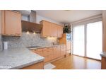 Ruhige 3-Zimmer-Wohnung mit 2 Balkonen und Tiefgaragenparkplatz
