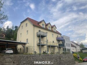 Gef&ouml;rderte Mietwohnung in Aussichtslage mit Balkon von P&ouml;llauberg Top 9