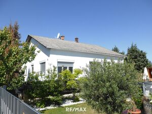 Stilvoll modernisiertes Einfamilienhaus mit gro&szlig;z&uuml;gigem Wohngef&uuml;hl