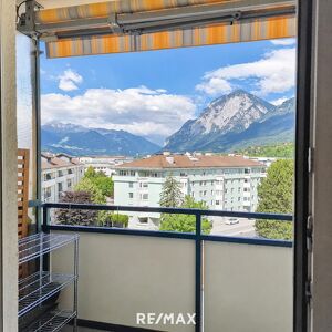 Uni, Klinik & Innenstadt fu&szlig;l&auml;ufig erreichbar Tiefgaragenstellplatz im Kaufpreis enthalten.Wohnung mit 2 Loggien Sicht auf Patscherkofel und Berg