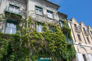 Altstadtflair trifft Entwicklungspotenzial ? Stadthaus mit Garten und Weitblick in Krems