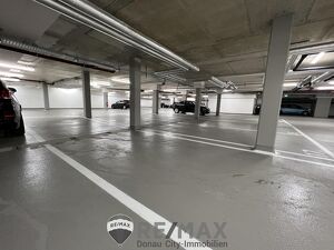''Ihr Parkplatz mit perfekter Anbindung ? N&auml;he Inzersdorf & SCS''