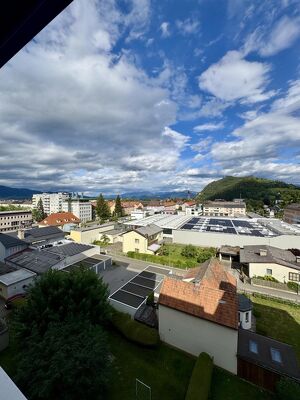 sanierte 2 Zimmer Eigentumswohnung  mit neuwerigem K&uuml;chenblock und Balkon / IMS Immobilien / Judenburg
