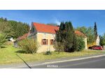 Traditioneller Dreikanthof mit uneinsehbarem  Arkadenhof-Innenhof und gro&szlig;en Entwicklungspotenzial