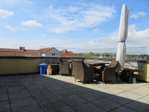 EXKLUSIVES 3-ZIMMER DACHGESCHOSSAPARTMENT MIT GROSSER DACHTERRASSE