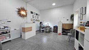 Kleines Gesch&auml;ftslokal  mit Bad - im Zentrum