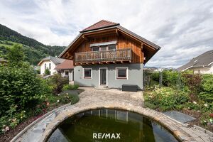 "Ein Zuhause f&uuml;rs Leben" - Zweifamilienhaus in Unternberg