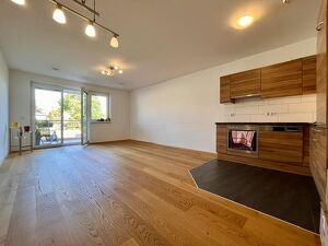 Sch&ouml;ne 2-Zimmer-Wohnung mit Balkon