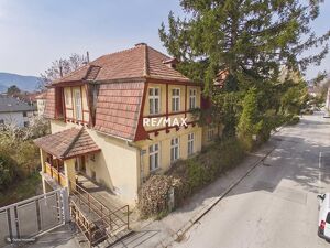 Geb&auml;udeh&auml;lfte in Langenzersdorf mit Gartenanteil | ca. 232 m&sup2; Nutzfl&auml;che