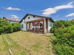 Renovierungsbed&uuml;rftiger Bungalow mit gro&szlig;em Grundst&uuml;ck