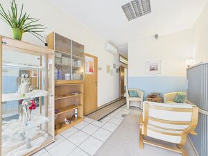 LINZ / NEUE HEIMAT : Gesch&auml;fts-/Praxis-/B&uuml;rofl&auml;che mit ca. 62 m&sup2; Gesamtfl&auml;che (KLIMATISIERT)