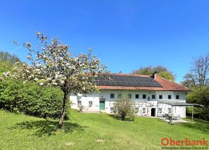 HISTORISCHES LANDGUT IN TRAUMHAFTER NATUR - AUSGESTATTET MIT TOPMODERNER HAUSTECHNIK - IDEAL F&Uuml;R PFERDEHALTUNG
