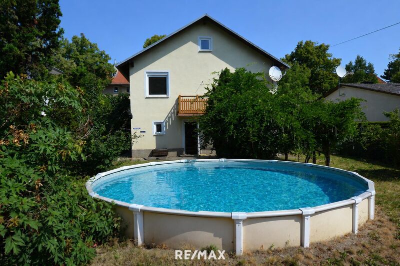 Freistehendes Einfamilienhaus mit Garten auf ca. 612 m&sup2; Grund in Hietzing