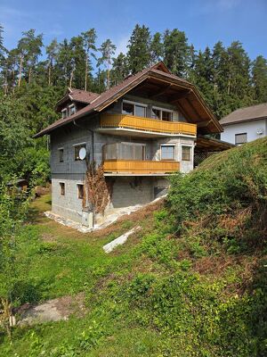 Gro&szlig;es Haus in ruhiger Lage!