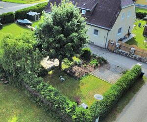Helle Wohnung mit Grundst&uuml;ck und Carport!