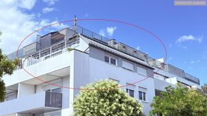 Top-moderne Neubauwohnung mit 14m&sup2; MEGA-S&Uuml;D-Balkon nahe Akademiepark