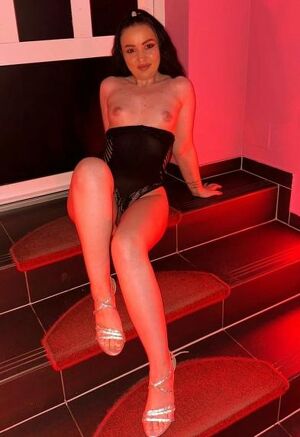 ARIANA   S&uuml;sses Teenygirl ***Neu in Wien*** Anf&auml;ngerin