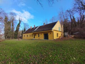 PROVISIONSFREI! Landhaus mit viel Platz und Garten.