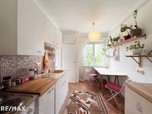 Attraktive helle 2-Zimmer-Wohnung mit Balkon