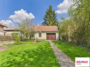 Charmantes Einfamilienhaus in Riedenthal, 3 Zimmer, 80,9 m&sup2;, sanierungsbed&uuml;rftig, 249.000 ?