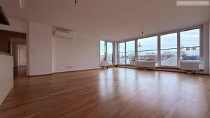 PENTHOUSE: 5-Zimmer-DG-Wohnung mit riesiger Dachterrasse und 360&deg; Rundumblick!!