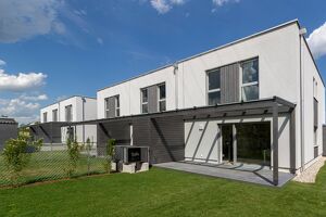 Maisonettenwohnungen mit Garten  in ruhiger, erh&ouml;hter Lage! ERSTBEZUG! Provisionsfrei!