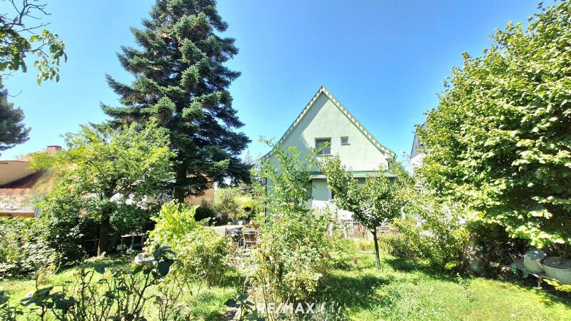 1230 Wien, Einfamilienhaus mit Terrasse, Garage & Potenzial!