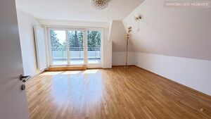 Oswaldgasse: Oberstes Stockwerk, 18m&sup2; TERRASSE und hofseitig ruhig! Klimaanlage!