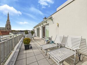LINZ: STADTRESIDENZ SPITTELWIESE - PENTHOUSE ca. 170,54 m&sup2; WOHNFL&Auml;CHE + TERRASSEN  ca. 86,81m&sup2;