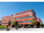 B&uuml;ro, Nebenfl&auml;chen & viel Raum ? sofort einziehen und durchstarten