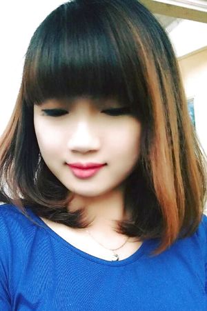 Junge f&uuml;hrende Hand sucht devoten Mann