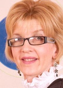 zärtliche 51jährige Blondine sucht liebevollen Partner