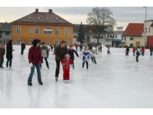 Eislaufplatz Leibnitz - Kunsteislaufbahn