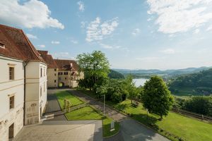 SCHLOSS SEGGAU - Mittwoch-Abend-Führung durch das Schloss, die Kapellen & die Prunkräume